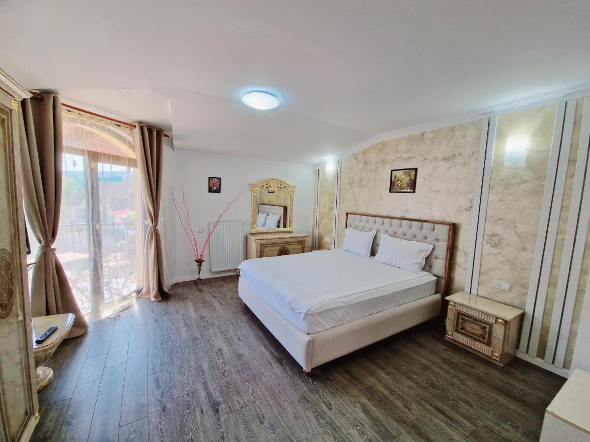 Pension Terra Alba Iulia Extérieur photo